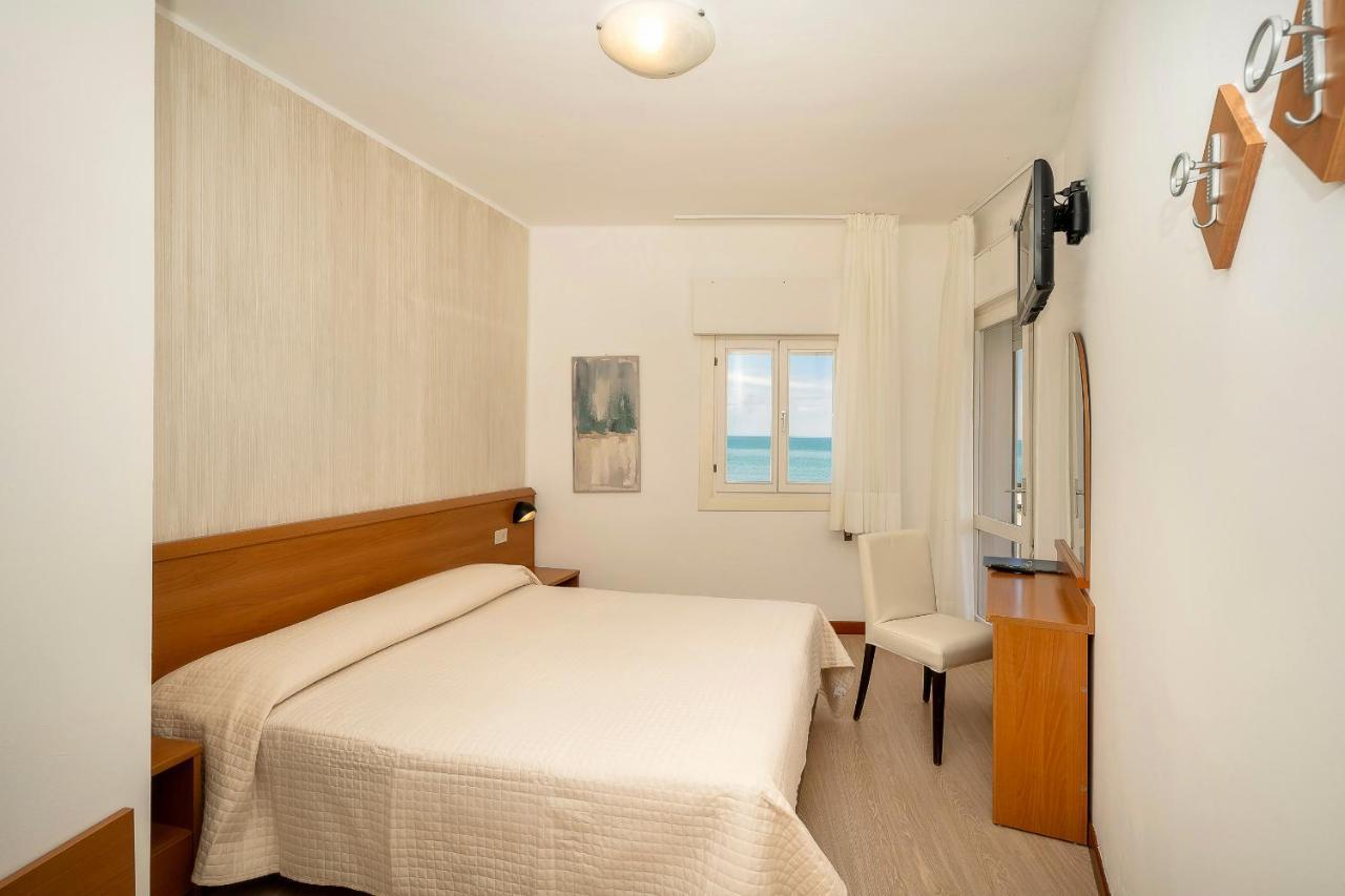 Hotel Adria Sul Mare Caorle Kültér fotó