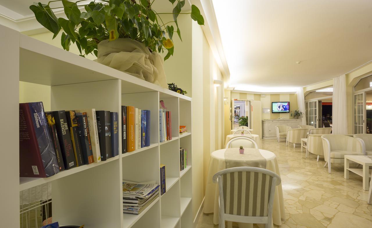 Hotel Adria Sul Mare Caorle Kültér fotó