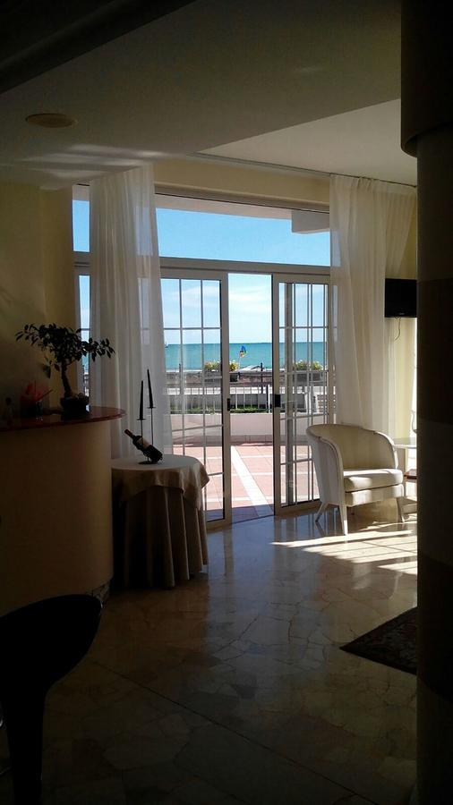 Hotel Adria Sul Mare Caorle Kültér fotó