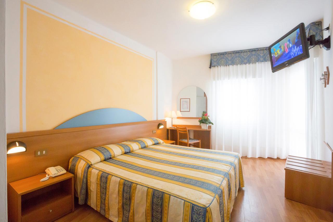 Hotel Adria Sul Mare Caorle Kültér fotó