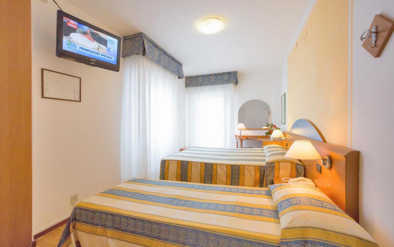Hotel Adria Sul Mare Caorle Kültér fotó